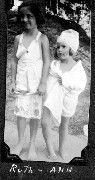 D015- Ruth and Ann Bennett
